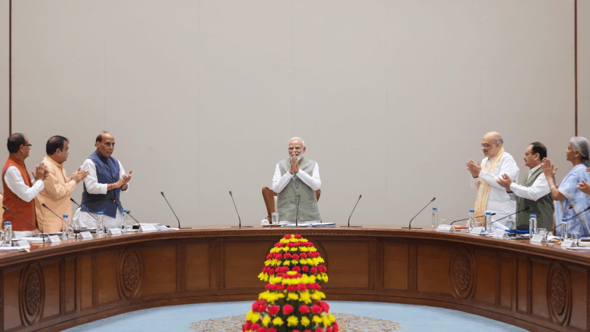 पीएम मोदी सबसे लंबे समय तक सेवा करने वाले पीएम लाइव: पीएम मोदी ने भारत मंडपम में एनडीए सीएम कॉन्क्लेव में भाग लिया